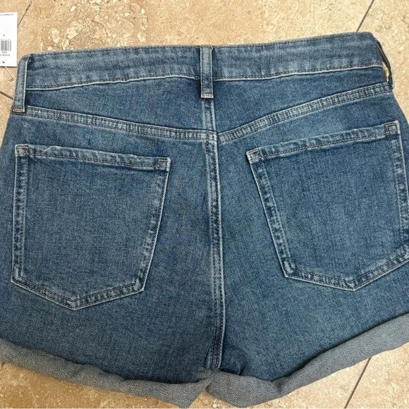 Old Navy OG straight high rise cuffed distressed size 8 jean shorts - Picture 3 of 3